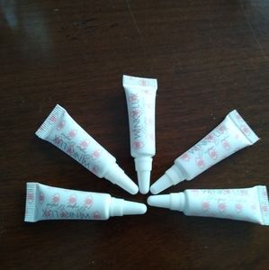 Lot of 5 
winky lux peeper perfect 
Full coverage